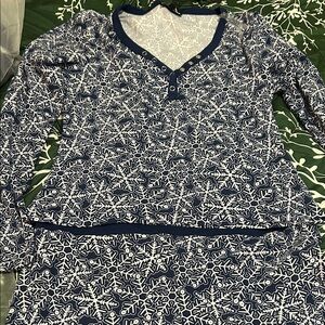 Fashion Nova Navy Blue Snowflake Pajama Set